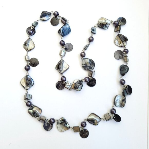 Unbranded Jewelry - Beaded Abalone Shell Faux Pearl Necklace Dark Gray Silvertone